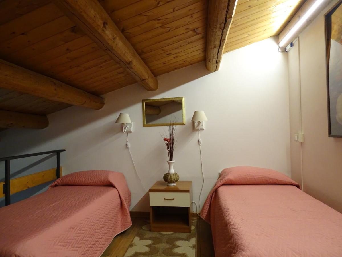B&B Vinci Noto Buitenkant foto
