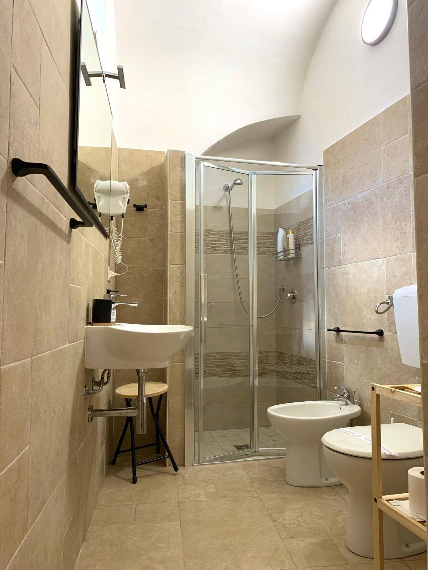 B&B Vinci Noto Buitenkant foto